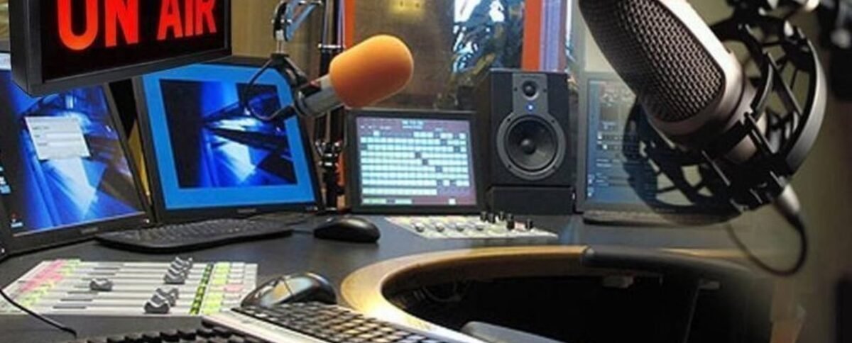 Descubre el poder de la radio: Grupo Radio Intercomarcas, tu compañía sonora preferida